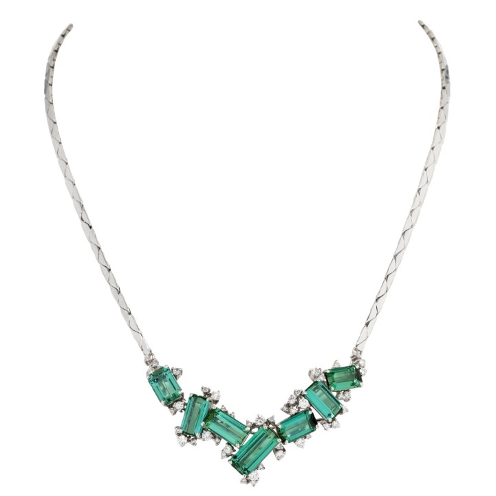 Collier mit 7 Turmalinen und 45 Brillanten,  
