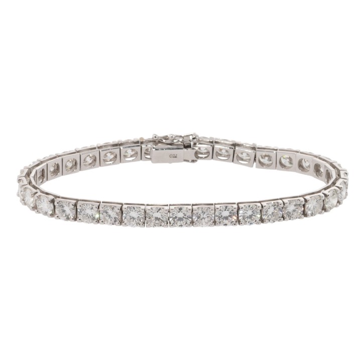 Tennisarmband mit 35 Brillanten zus. 14,74 ct,  