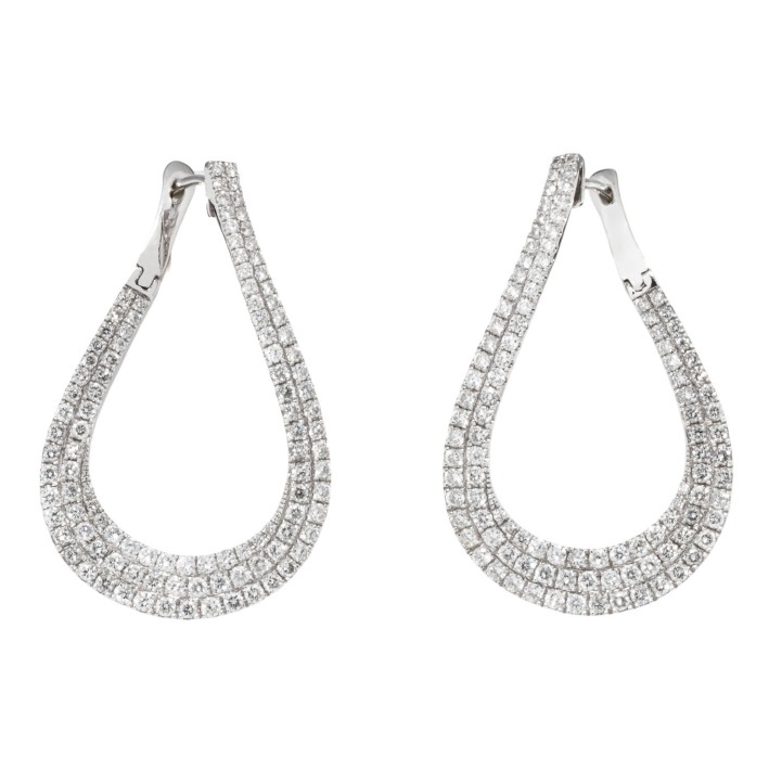Paar Ohrringe mit 216 Brillanten mit zus. 2,81 ct,  