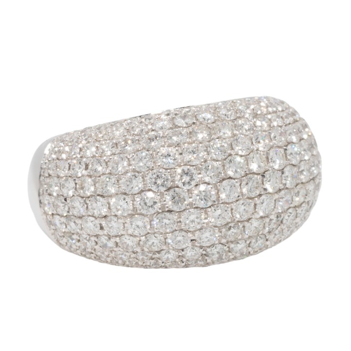 Ring mit 193 Brillanten von zus. 3,19 ct,  