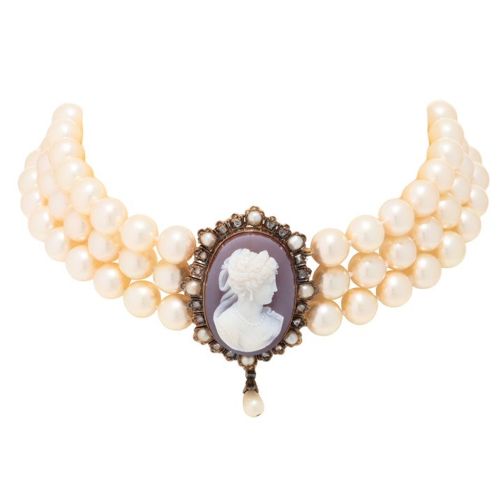 Collier de Chien mit feiner Achatkamee 