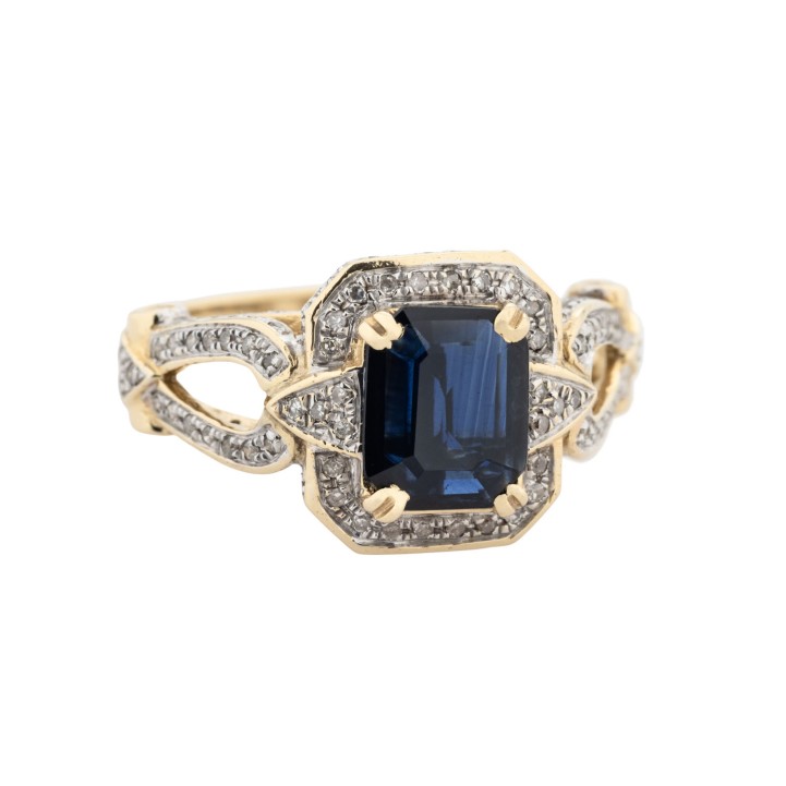 Ring mit Saphir und Diamanten zus. ca. 0,7 ct,  