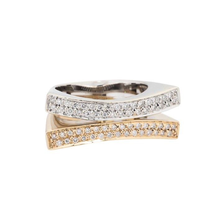 CHRIST Ring mit Brillanten zus. ca. 0,62 ct,  