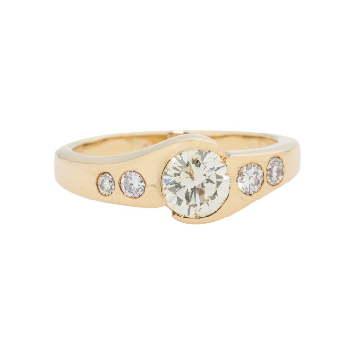 Ring mit Brillanten von zus. ca. 1 ct,  