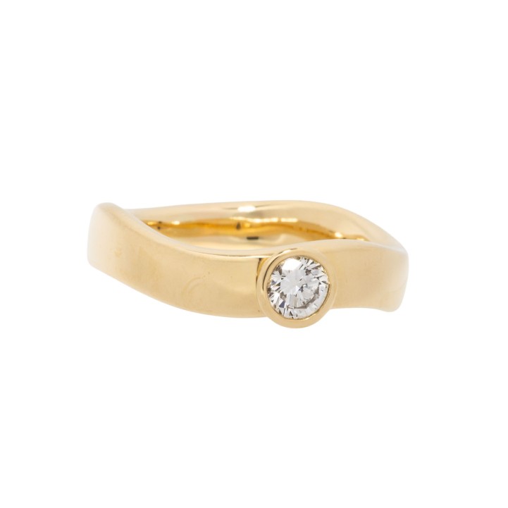Ring mit Brillant 0,35 ct (grav.), 