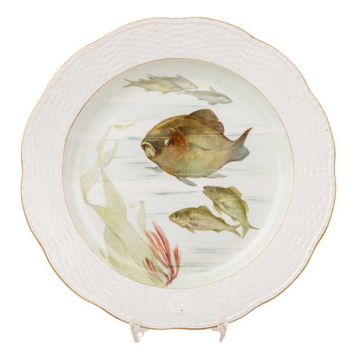 KPM Berlin Speiseteller mit Fischmalerei, 20. Jh. 