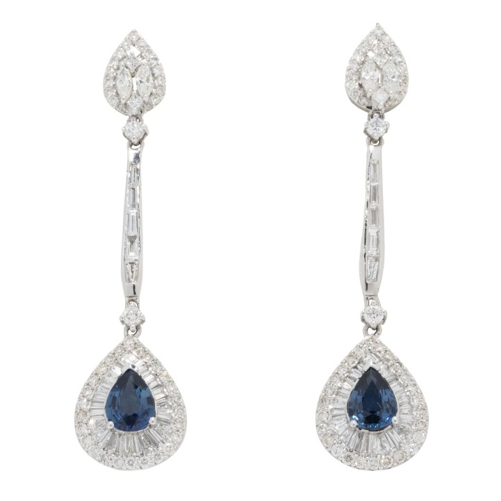 Elegante Ohrhänger mit Safir-Tropfen zus. 1,80 ct. und Diamanten zus. 2,90 ct,  
