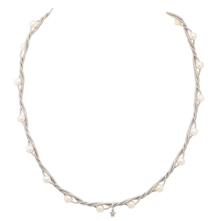 WELLENDORFF Collier mit 19 Akoyaperlen und 1 Brillant 