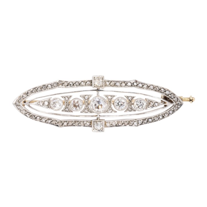 Feine Art Déco Brosche mit Diamanten  