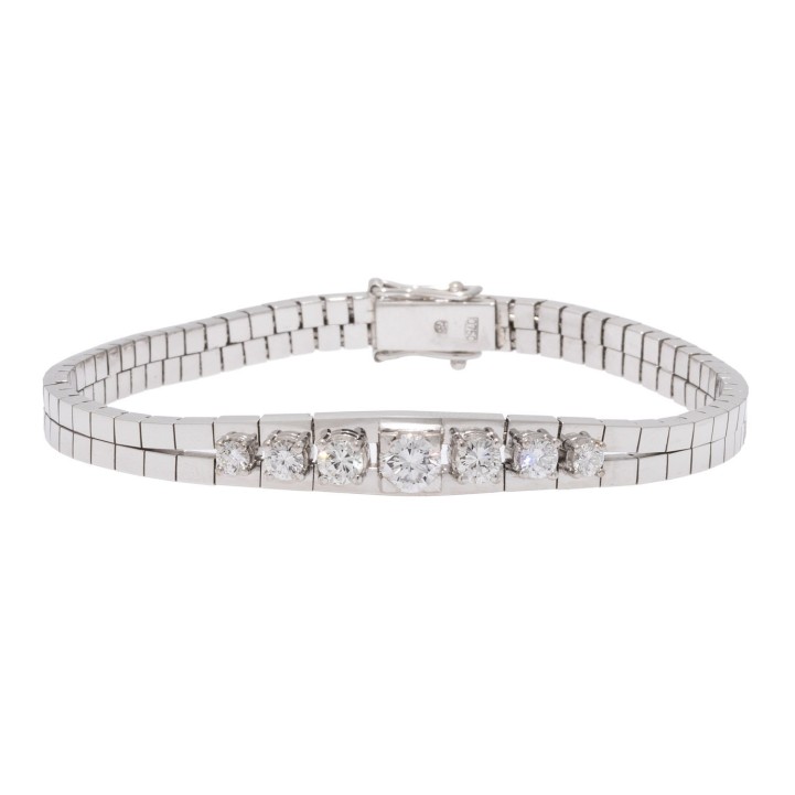 Armband mit 7 Brillanten zus. ca. 1,7 ct, 