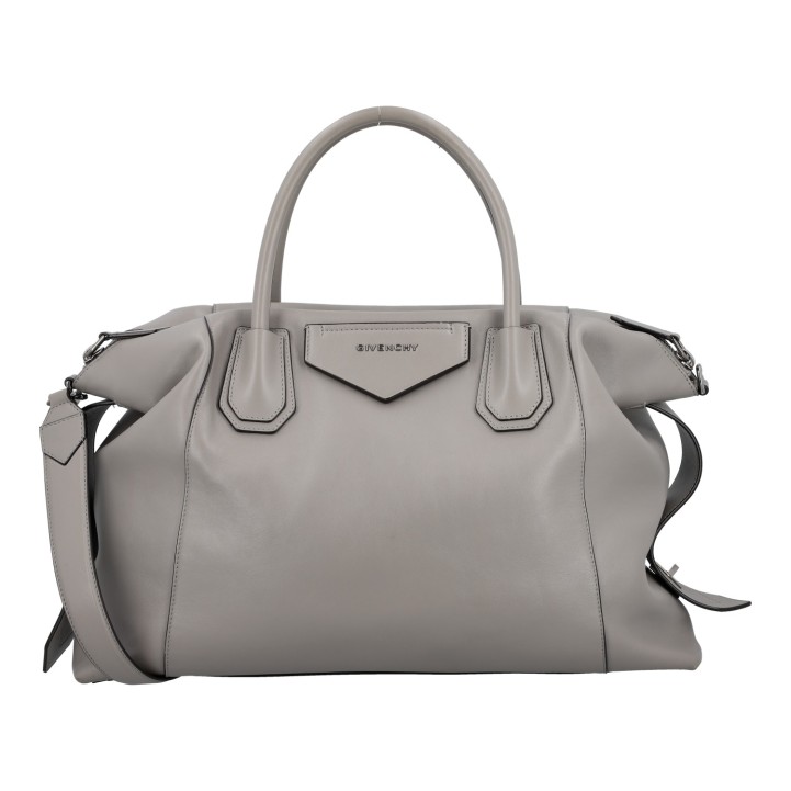 GIVENCHY Tote Bag “ANTIGONA SOFT MEDIUM”. 