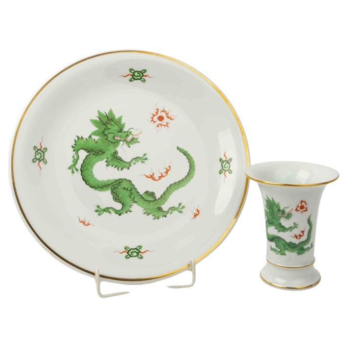 MEISSEN Vase und Wandteller 'Ming Drache grün', 2. Wahl, 20. Jh. 