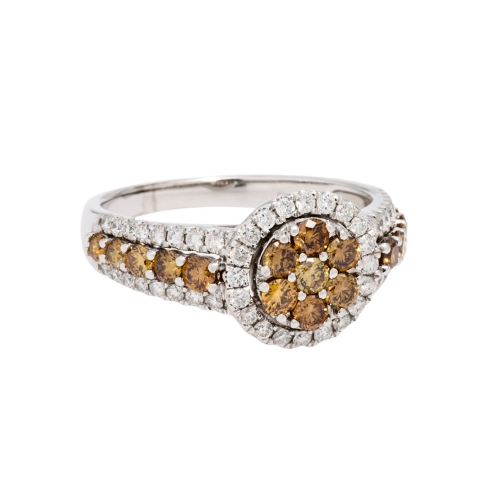Ring mit 17 orangenen Diamanten, 