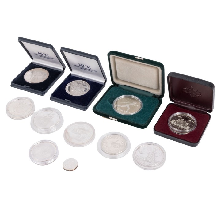 Alle Welt/SILBER – kleines Konvolut mit insg. ca. 279 g fein, 