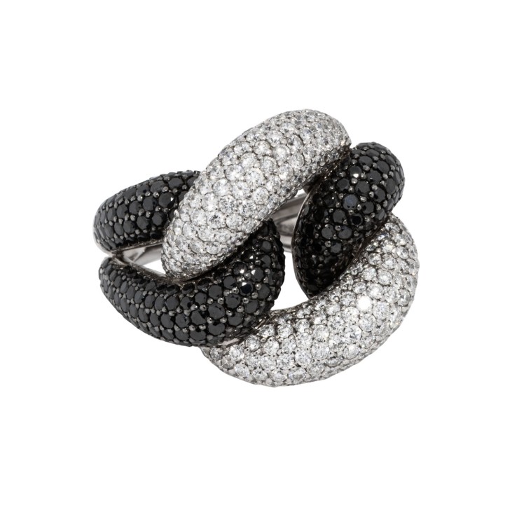 Ring mit Brillanten und schwarzen Diamanten, 