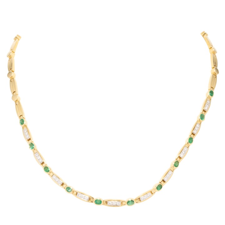 Collier mit Smaragden und Brillanten  