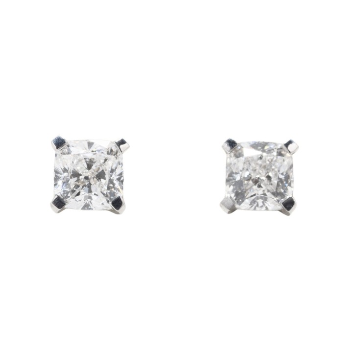 Ohrstecker mit Diamanten im quadratischen Smaragdschliff, zus. 0,80 ct, 