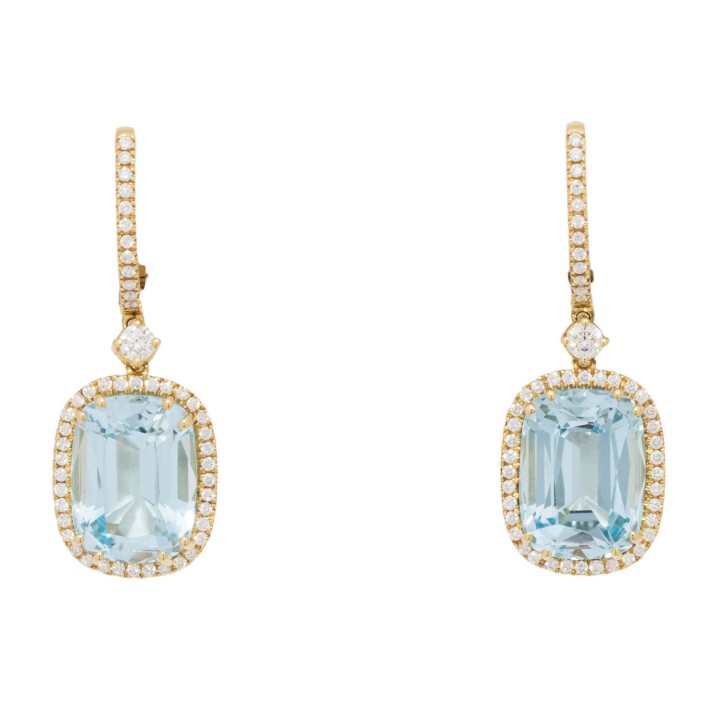 Elegante Ohrhänger mit Blautopas 'Sky Blue' 10,71 ct. und Brillanten zus. 0,47 ct. 