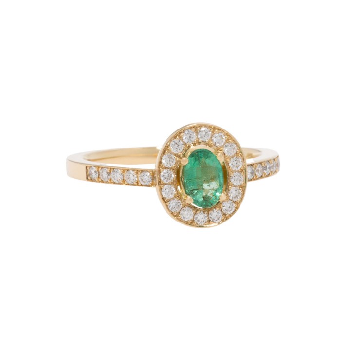 Klassischer Ring mit feinem Smaragd,  