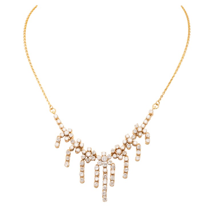Collier mit Diamanten von zus. ca. 4,2 ct, 
