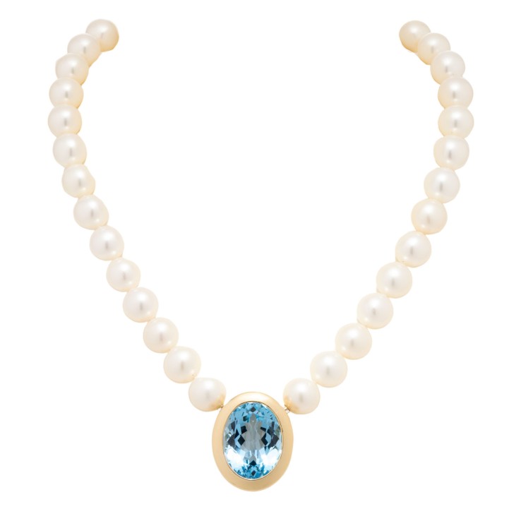 WEMPE Perlencollier mit Topas-Mittelteil 