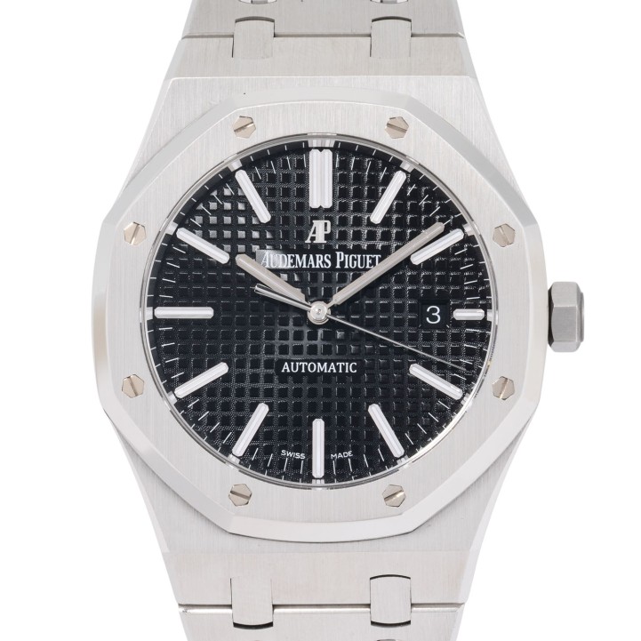 AUDEMARS PIGUET Royal Oak Ref. 15400ST.OO.1220ST.01 Herrenuhr aus den 2010er Jahren. Box und Papiere.  