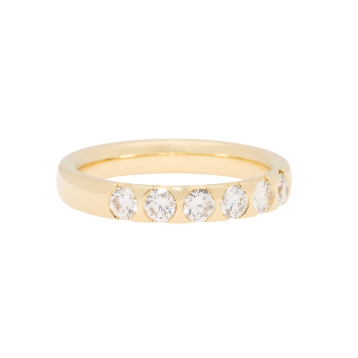 Ring mit 6 Brillanten von zus. ca. 1,0 ct (punz.),   
