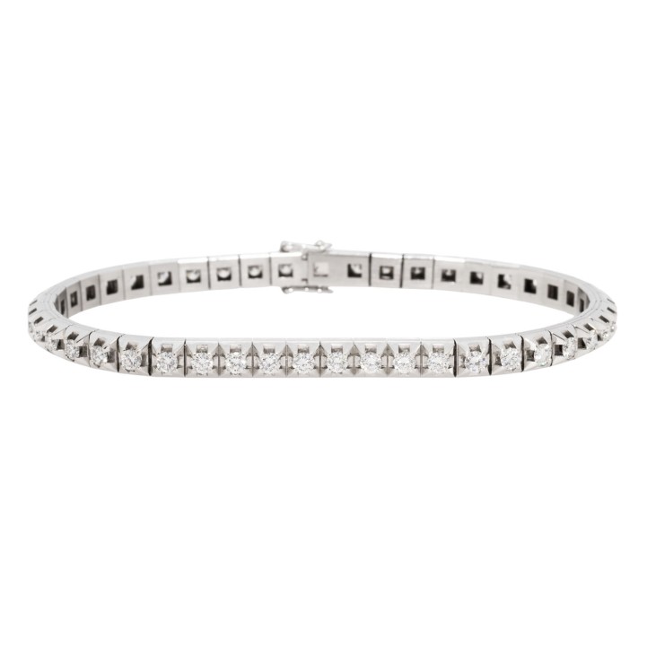 Ternnisarmband mit 45 Brillanten von zus. ca. 3,6 ct,  
