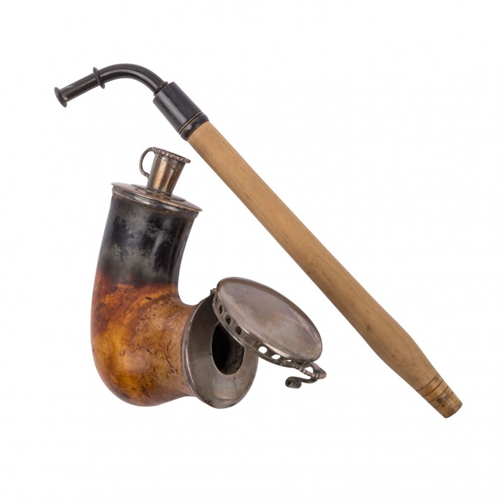 Meerschaum pipe with silver lid, 