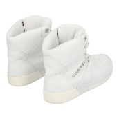 morepic-3