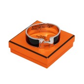 morepic-5