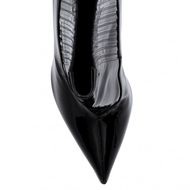 CHRISTIAN LOUBOUTIN Stiefel, Gr. 40.