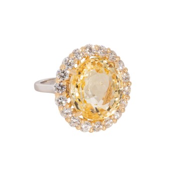Ring mit gelbem Saphir von 27,9 ct